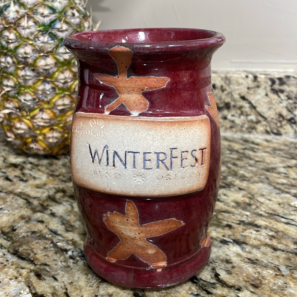 Winterfest Bend Oregon stoneware mug - 16oz